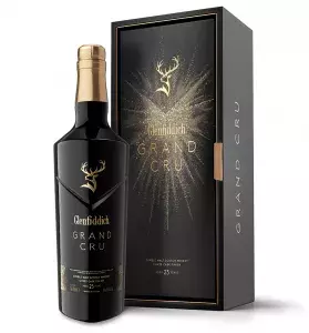 Glenfiddich Grand Cru Single Malt Whisky: A Taste of Luxury and the Spirit of Celebrations with DFS in Changi Aiport Singapore- Thumbnail